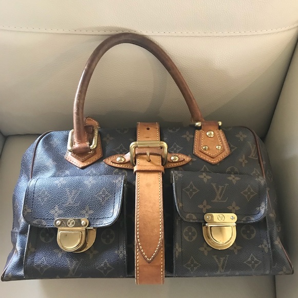 Louis Vuitton Handbags - LV Manhattan GM Monogram Handbag Pockets Buckle